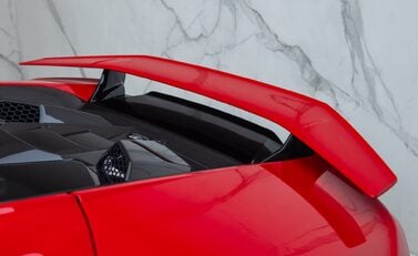 Lamborghini Huracan TECNICA 32