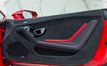 Lamborghini Huracan TECNICA 23