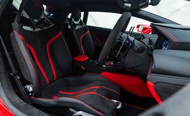 Lamborghini Huracan TECNICA 14