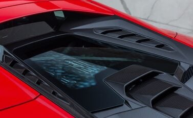 Lamborghini Huracan TECNICA 29