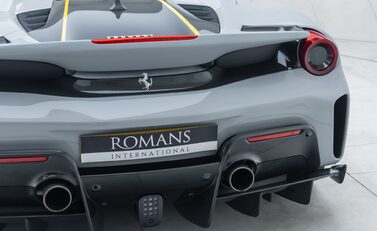 Ferrari 488 Pista Spider 34