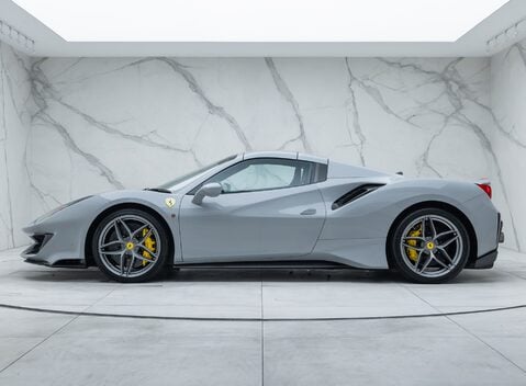 Ferrari 488 Pista Spider 7