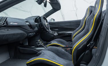 Ferrari 488 Pista Spider 21