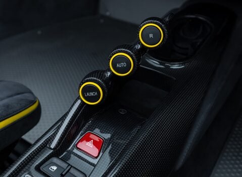 Ferrari 488 Pista Spider 28