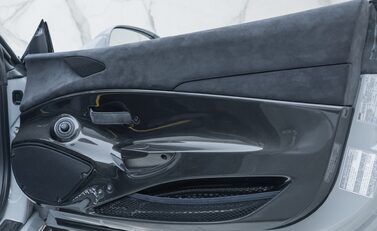 Ferrari 488 Pista Spider 31