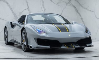 Ferrari 488 Pista Spider 12