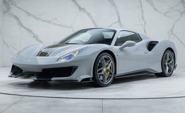 Ferrari 488 Pista Spider 5