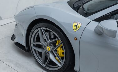 Ferrari 488 Pista Spider 38