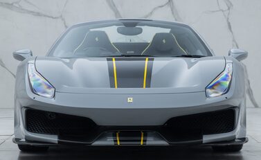 Ferrari 488 Pista Spider 10