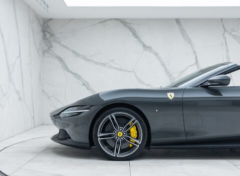 Ferrari Roma SPIDER 39