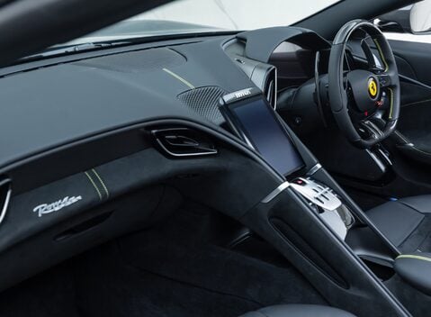 Ferrari Roma SPIDER 21