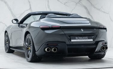 Ferrari Roma SPIDER 13