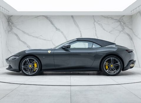 Ferrari Roma SPIDER 7