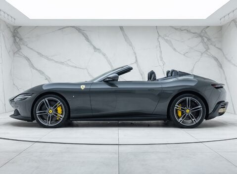Ferrari Roma SPIDER 6