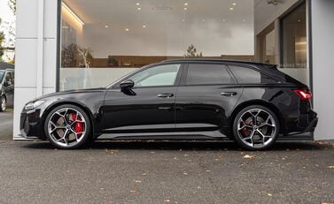 Audi RS6 AVANT PERFORMANCE CARBON VORSPRUNG 3