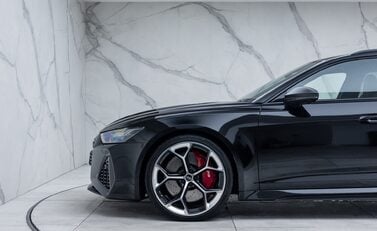 Audi RS6 AVANT PERFORMANCE CARBON VORSPRUNG 40