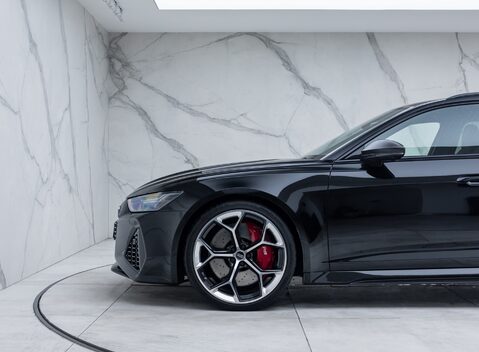 Audi RS6 AVANT PERFORMANCE CARBON VORSPRUNG 40