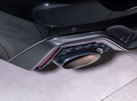 Audi RS6 AVANT PERFORMANCE CARBON VORSPRUNG 38