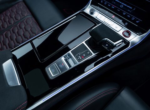 Audi RS6 AVANT PERFORMANCE CARBON VORSPRUNG 27