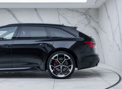 Audi RS6 AVANT PERFORMANCE CARBON VORSPRUNG 41