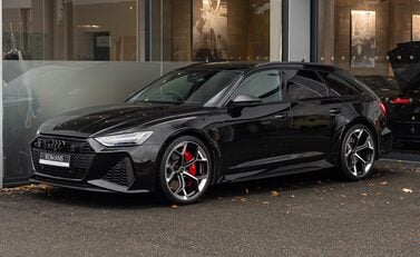 Audi RS6 AVANT PERFORMANCE CARBON VORSPRUNG 2
