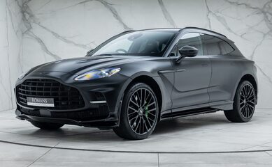 Aston Martin DBX 707