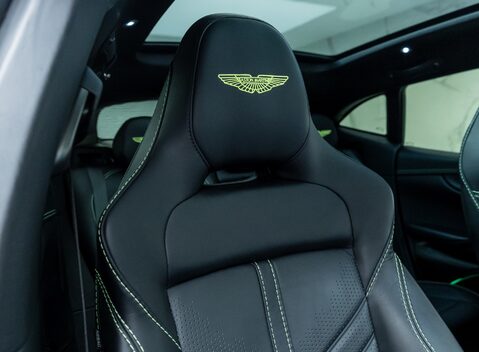 Aston Martin DBX 707 18