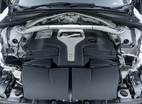 Aston Martin DBX 707 40