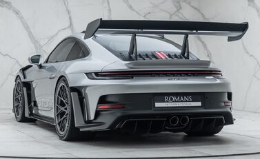 Porsche 911 GT3 RS (992) 10