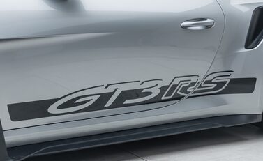Porsche 911 GT3 RS (992) 38