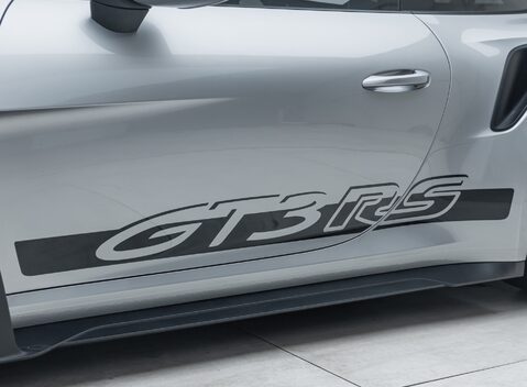 Porsche 911 GT3 RS (992) 38
