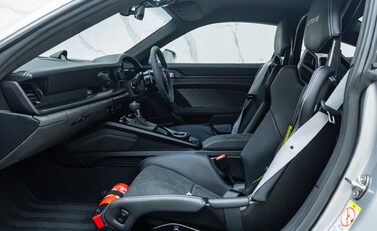 Porsche 911 GT3 RS (992) 20