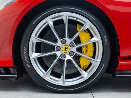 Ferrari 812 Competizione