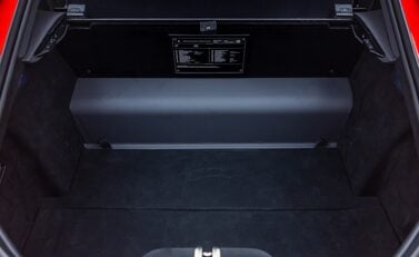 Ferrari 812 Competizione 56