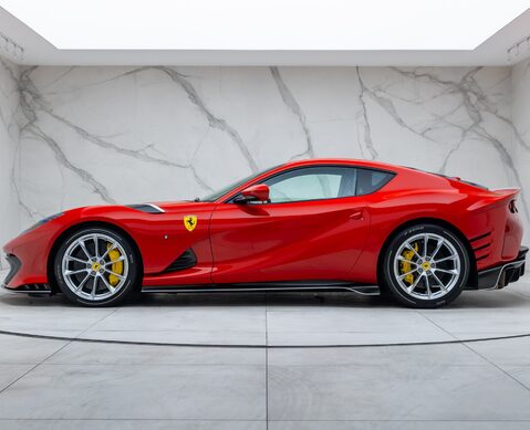 Ferrari 812 Competizione