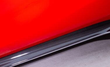 Ferrari 812 Competizione 44