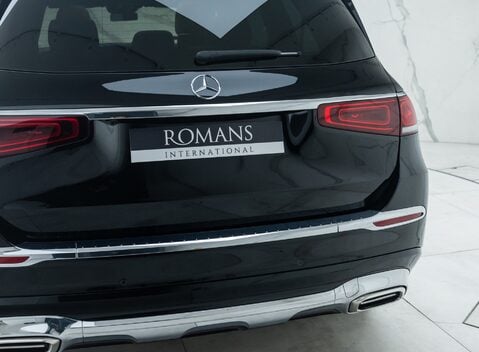 Mercedes-Benz GLS 450 38