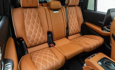 Mercedes-Benz GLS 450 19