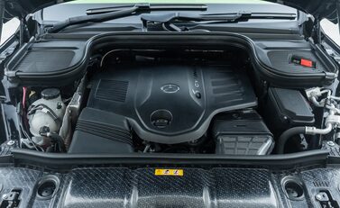 Mercedes-Benz GLS 450 44