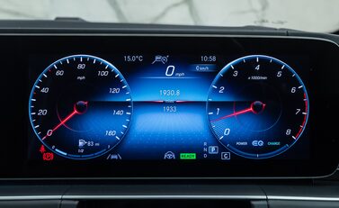 Mercedes-Benz GLS 450 29