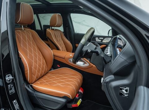 Mercedes-Benz GLS 450 15