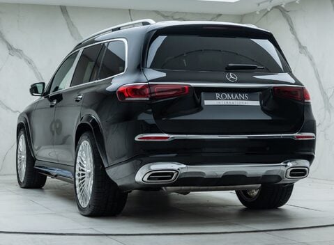 Mercedes-Benz GLS 450 10