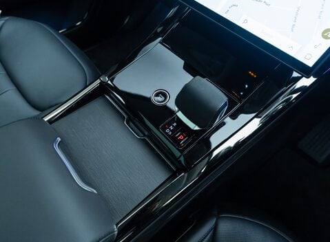 Land Rover Range Rover Sport P550e AUTOBIOGRAPHY 24