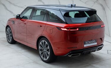 Land Rover Range Rover Sport P550e AUTOBIOGRAPHY 12