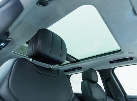 Land Rover Range Rover Sport P550e AUTOBIOGRAPHY 16