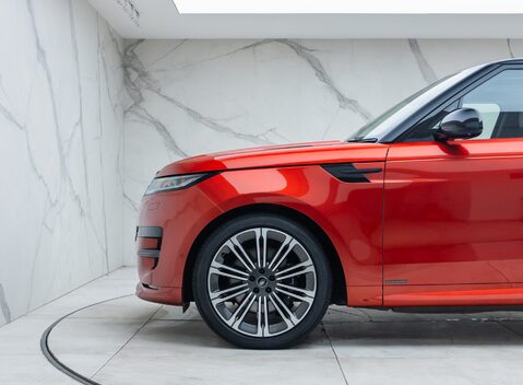 Land Rover Range Rover Sport P550e AUTOBIOGRAPHY 33