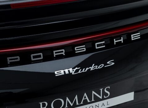 Porsche 911 Turbo S (992) 33
