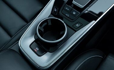 Porsche 911 Turbo S (992) 25