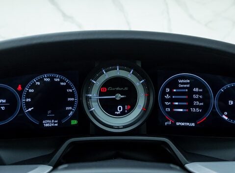 Porsche 911 Turbo S (992) 20