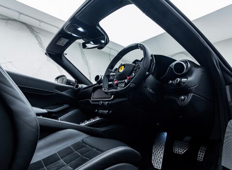 Ferrari Portofino 16